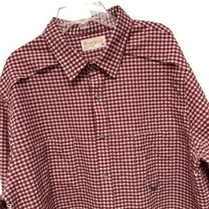 Roundtree & Yorke Outdoor Men XL Red Gingham Seersucker Long Sleeve Button Shirt